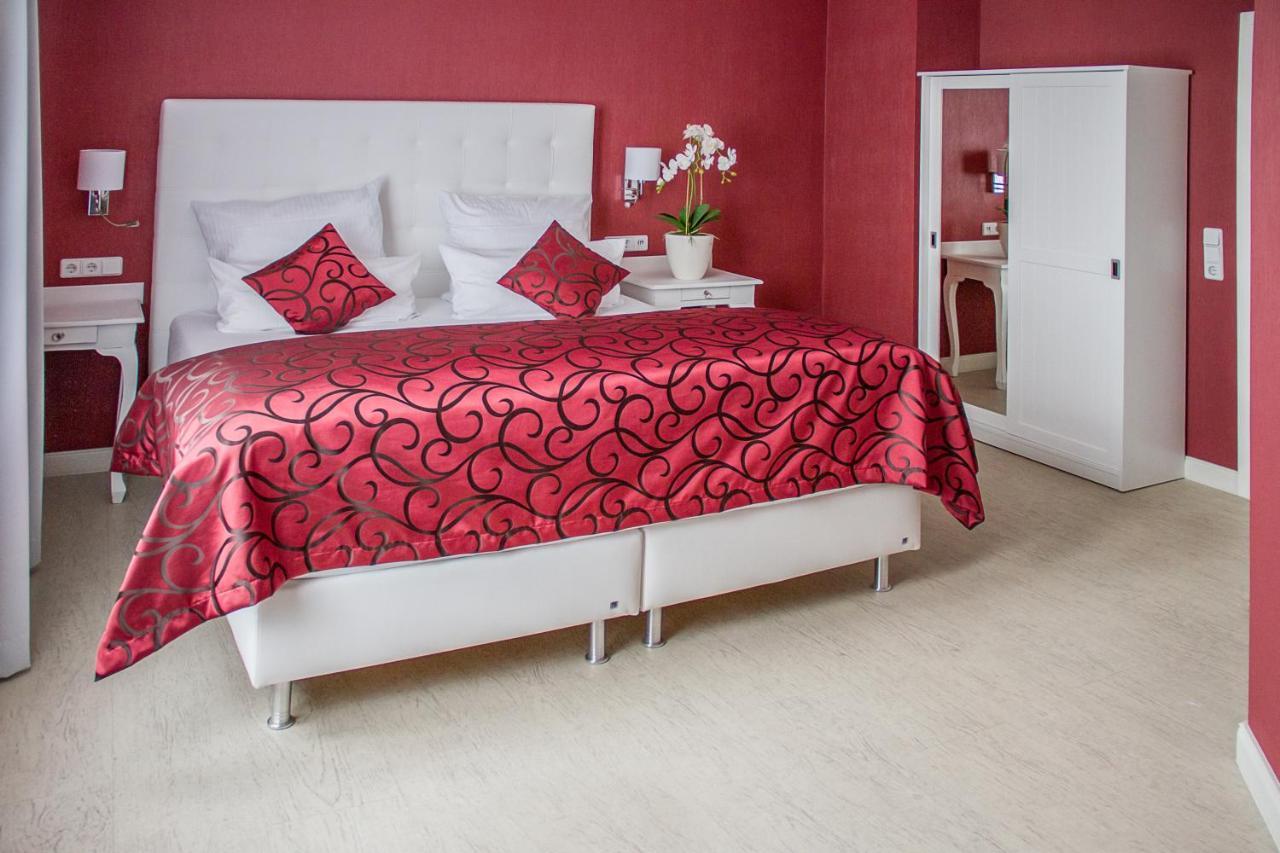 Haus Hotel & Pension Villa Laluna Blankenburg  Zewnętrze zdjęcie