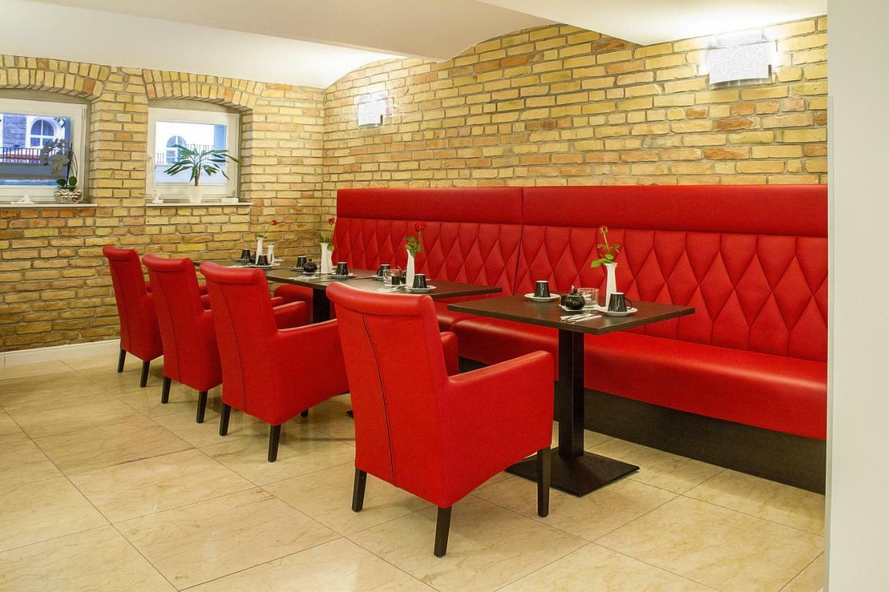 Haus Hotel & Pension Villa Laluna Blankenburg  Zewnętrze zdjęcie