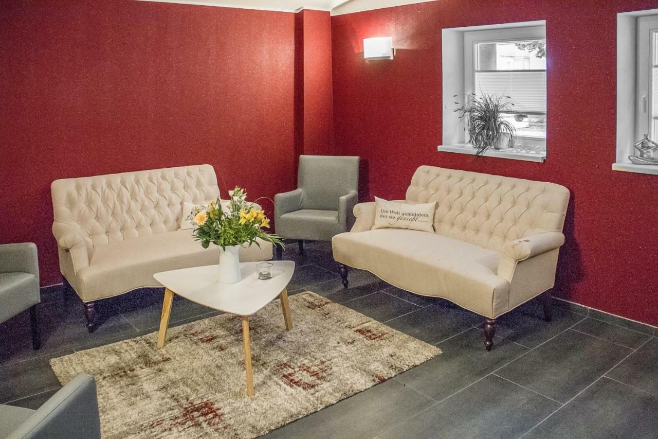 Haus Hotel & Pension Villa Laluna Blankenburg  Zewnętrze zdjęcie