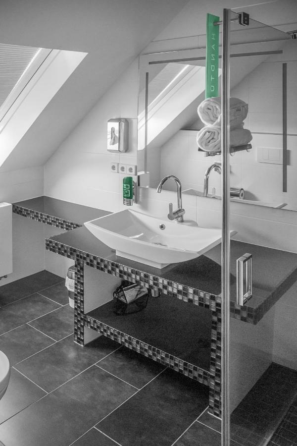 Haus Hotel & Pension Villa Laluna Blankenburg  Zewnętrze zdjęcie